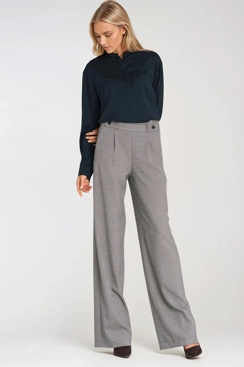 Women trousers model 219763